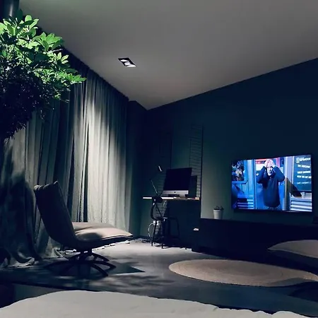 Modern Studio *